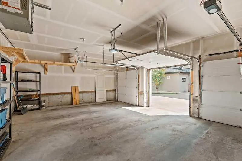 2214 30 Street SW, #103