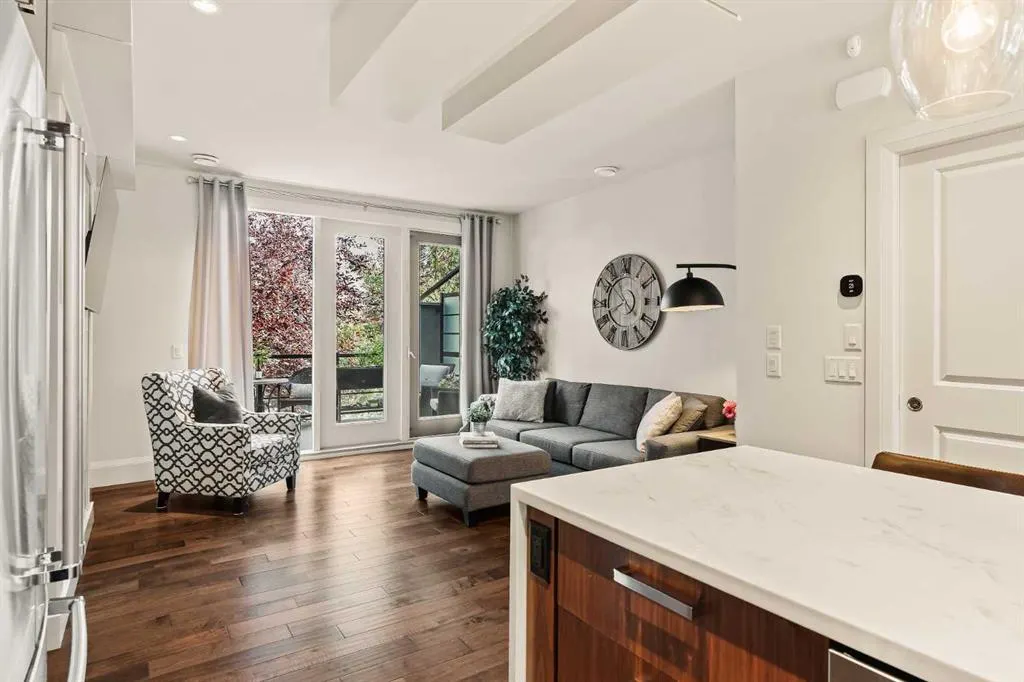 2214 30 Street SW, #103