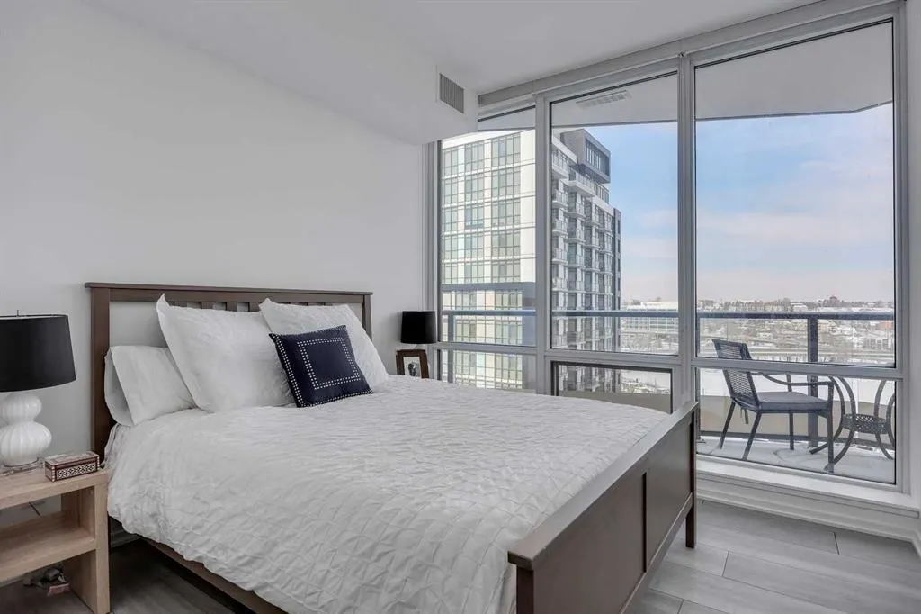 615 6 Avenue SE, #1107