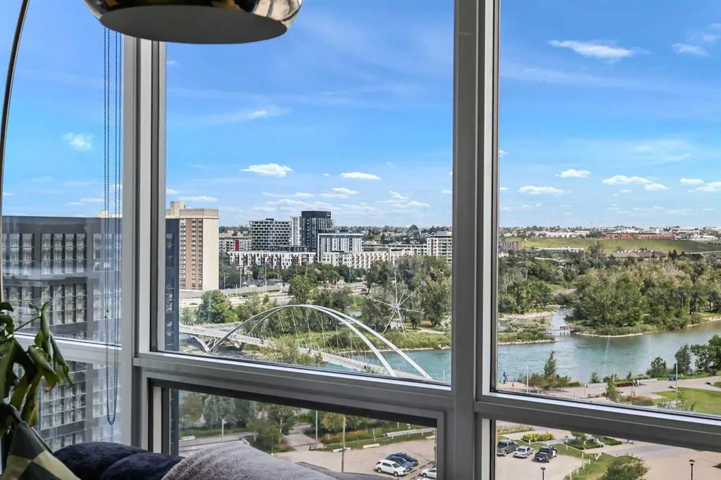 615 6 Avenue SE, #1107
