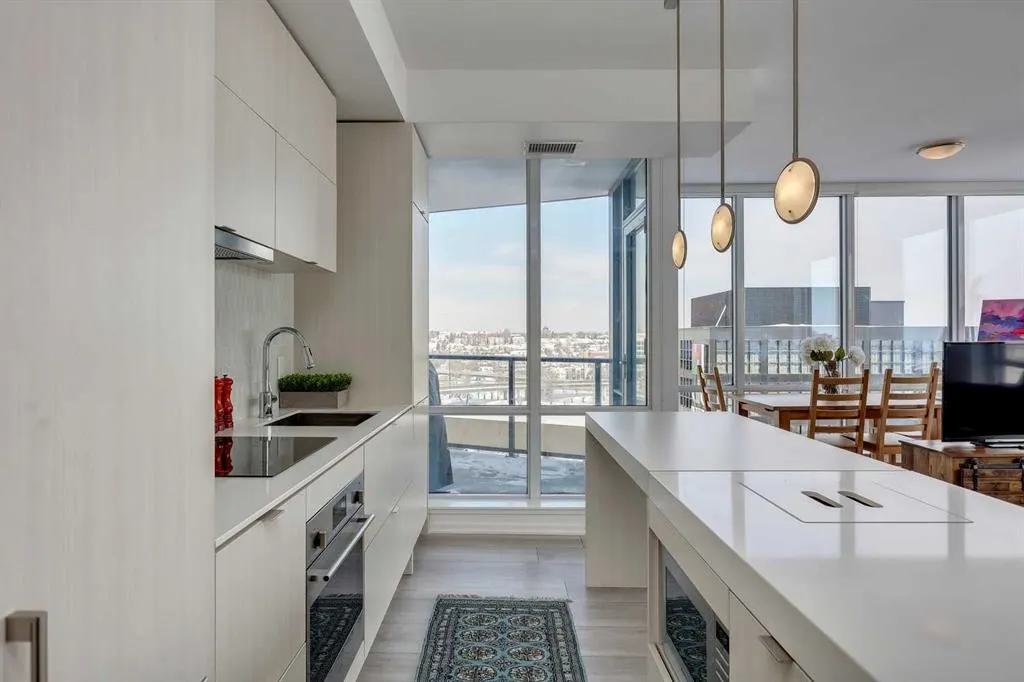 615 6 Avenue SE, #1107