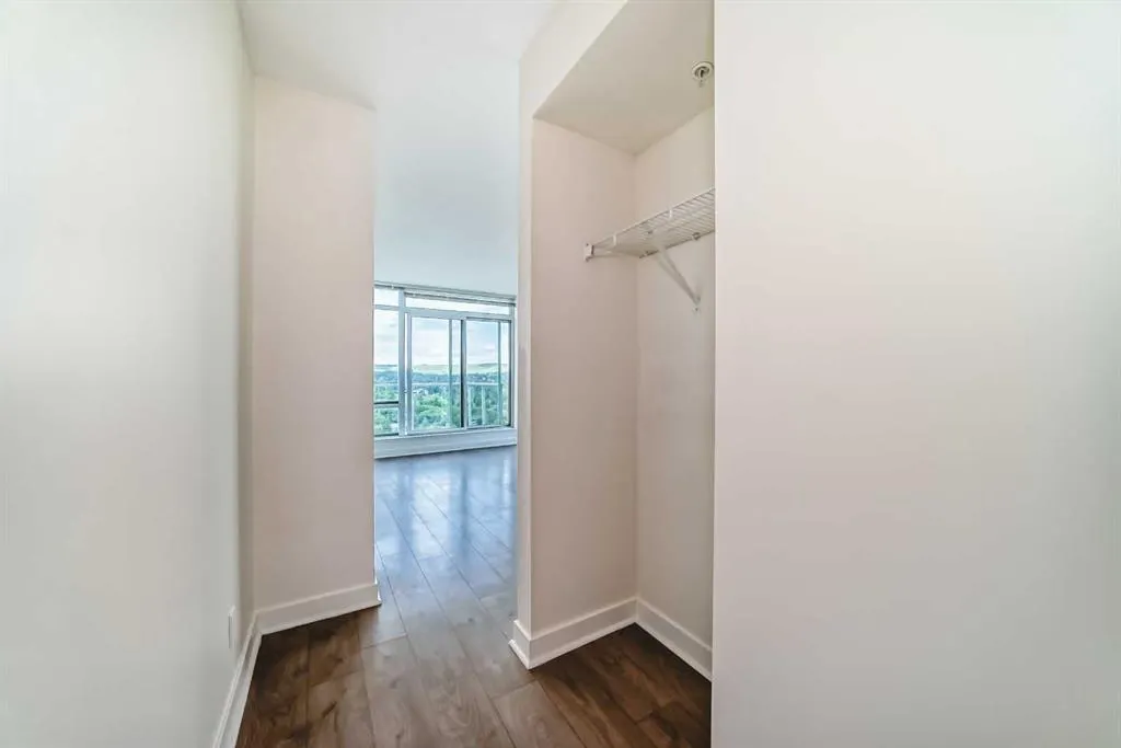 30 Brentwood Common NW, #1308