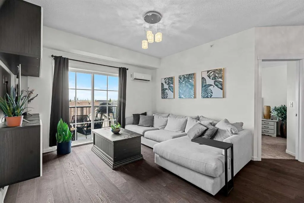 755 Copperpond Boulevard SE, #4406