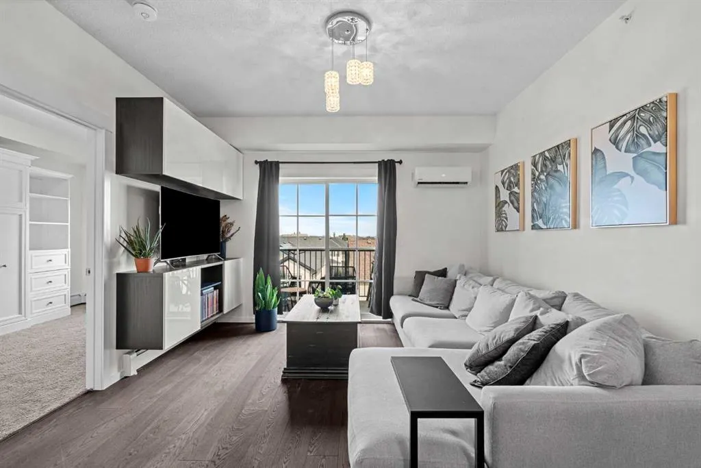 755 Copperpond Boulevard SE, #4406