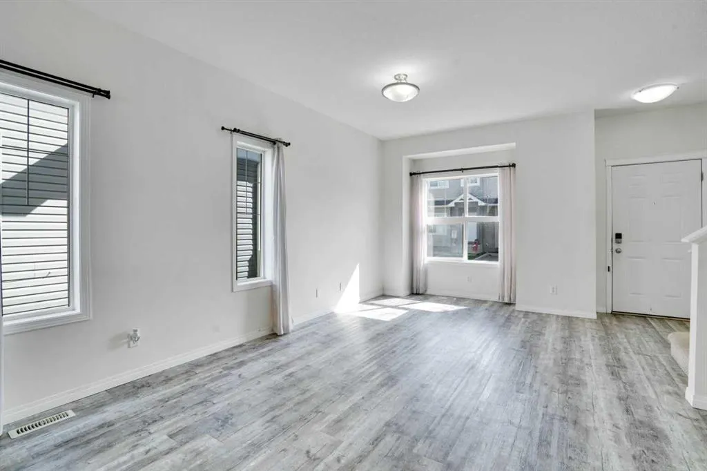 111 Tarawood Lane NE, #3505