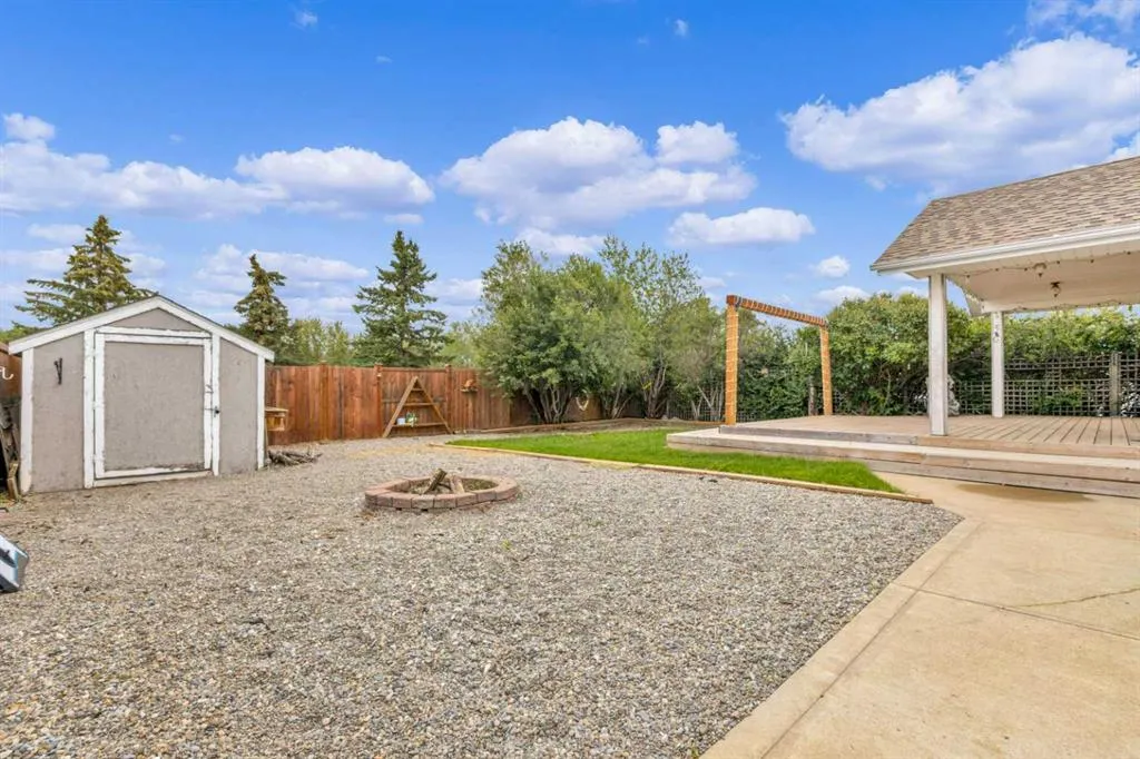 74 Perry Drive
