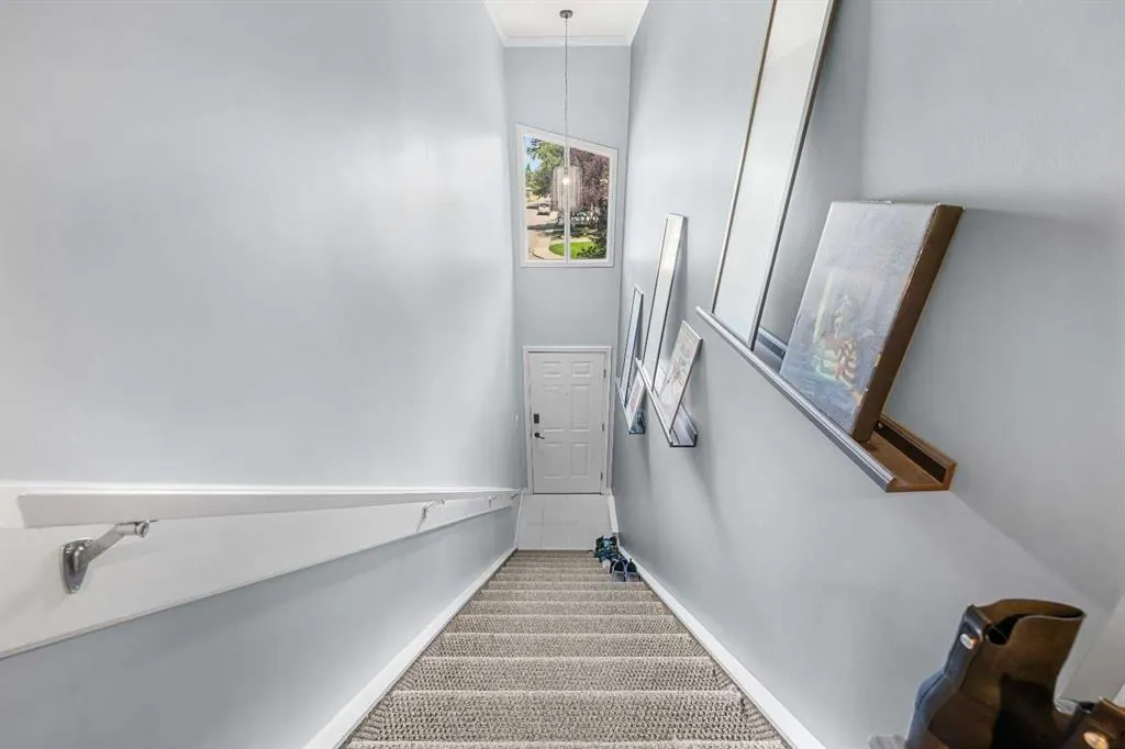 701 56 Avenue SW, #201