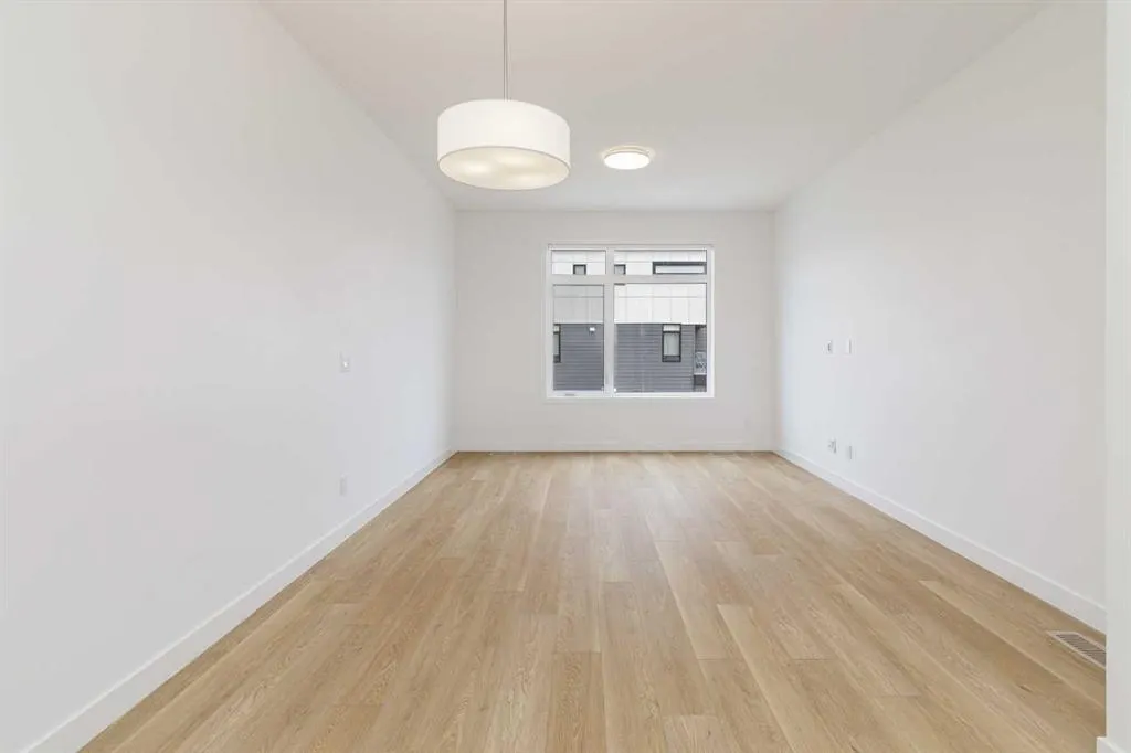 8535 19 Avenue SE, #409