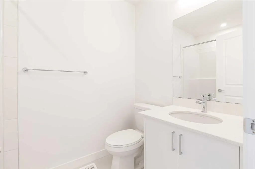 8535 19 Avenue SE, #409