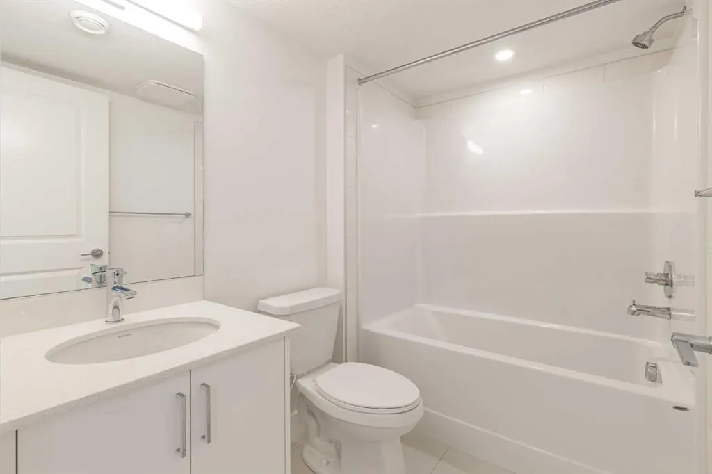 8535 19 Avenue SE, #409