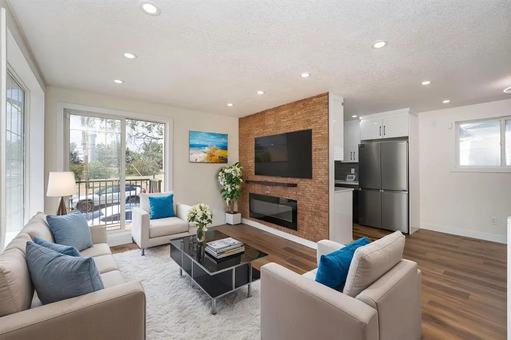 140 Whitworth Way