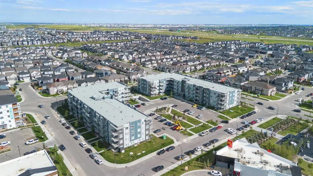 40 Carrington Plaza NW, #117