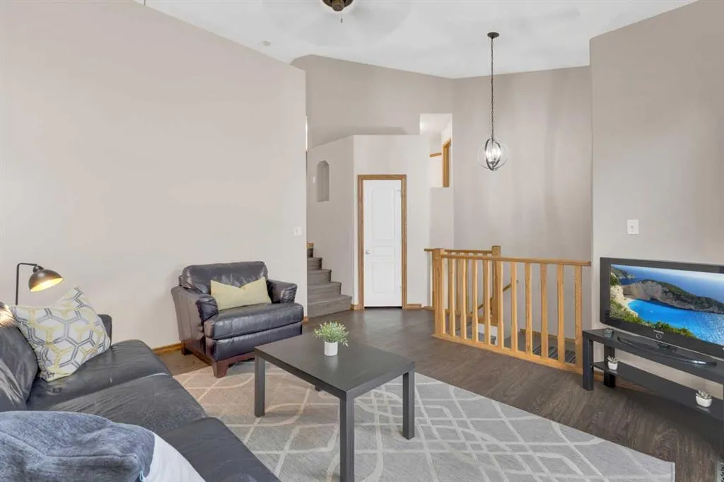 43 Stephenson Crescent