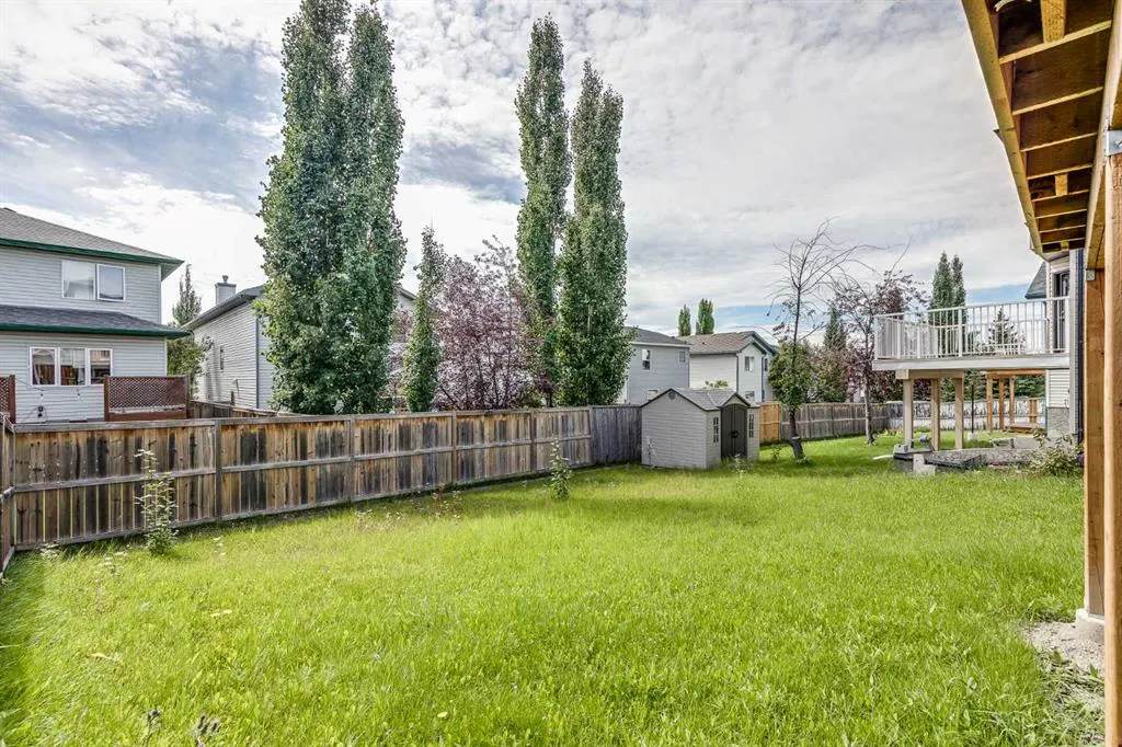 127 Tuscarora Way NW