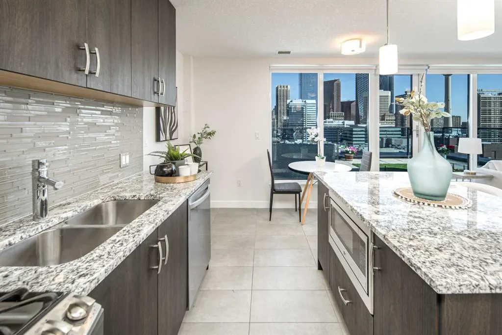303 13 Avenue SW, #1602