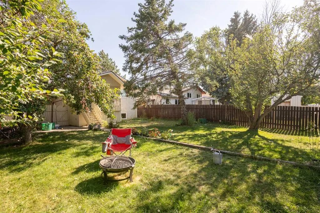 169 Mohawk Road W