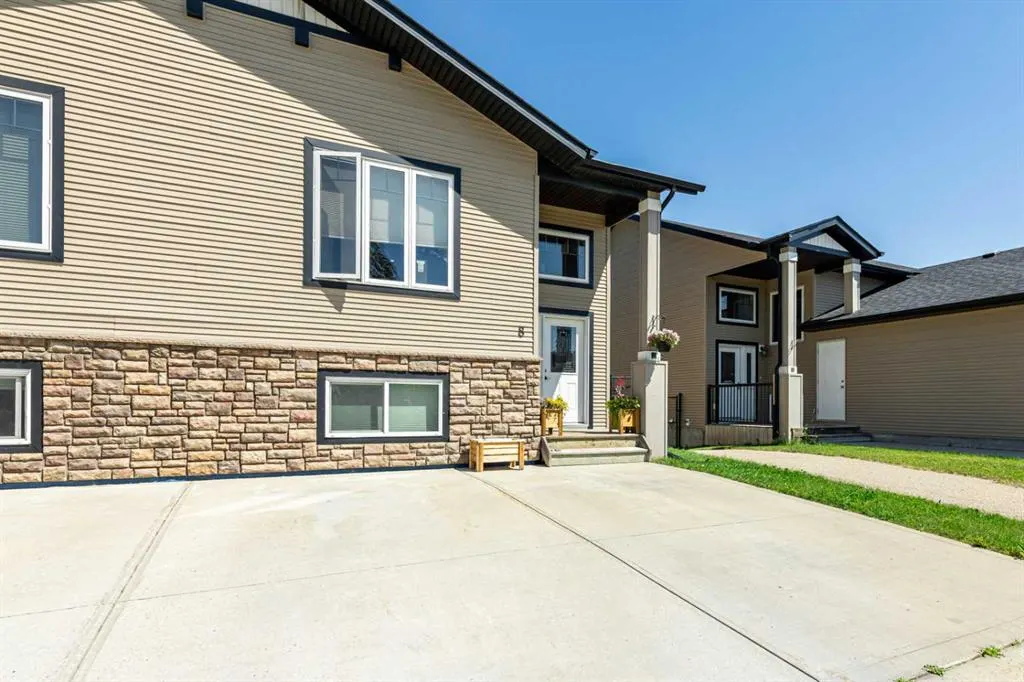 4546 Iron Wolf Place, #8