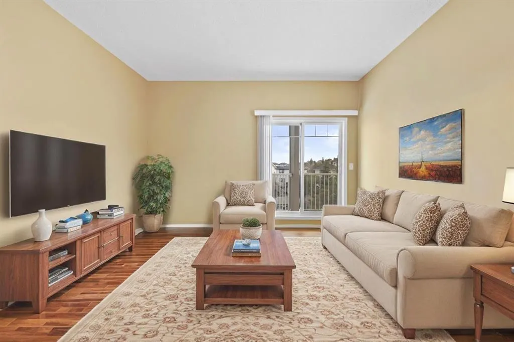 70 Panamount Drive NW, #8318