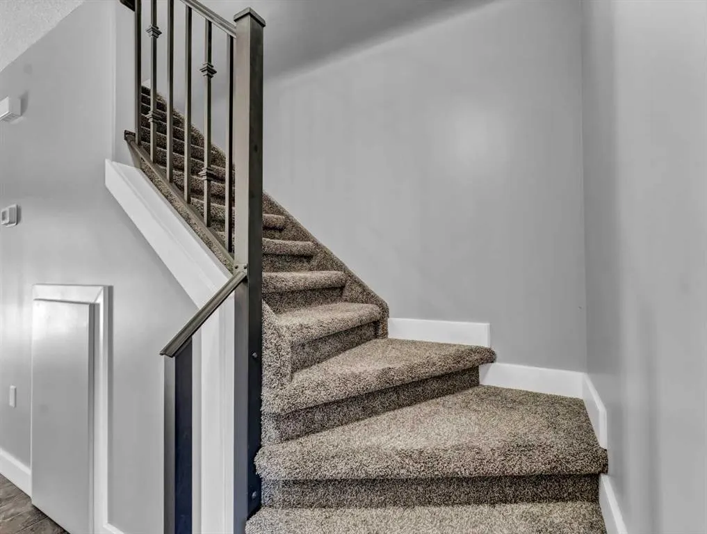 103 Somerset Lane SE