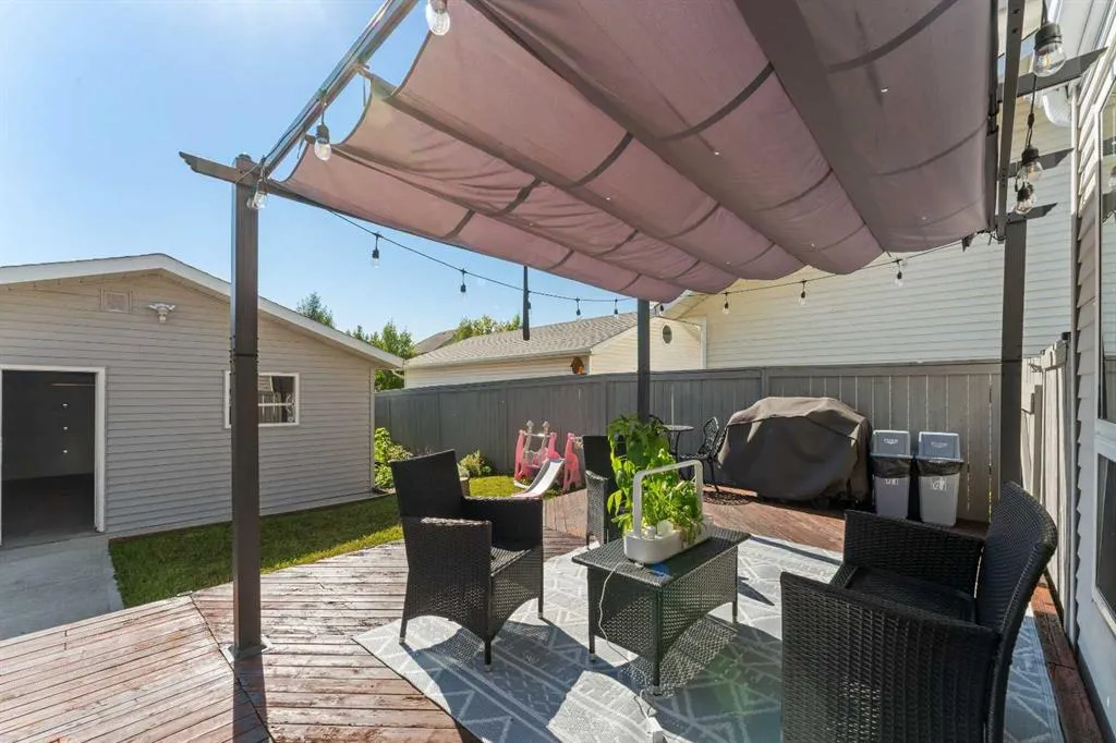 815 Erin Woods Drive SE
