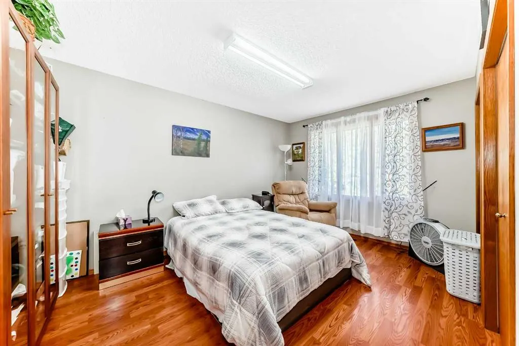 22 Glenhill Drive