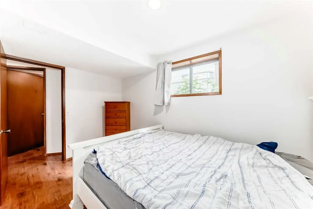 22 Glenhill Drive