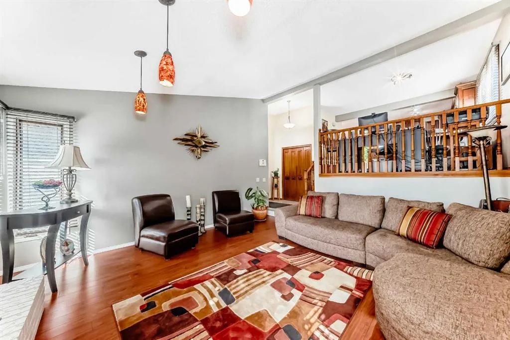 22 Glenhill Drive