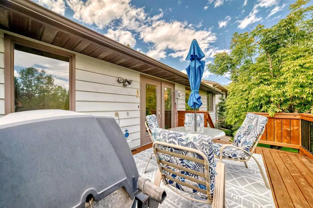 22 Glenhill Drive