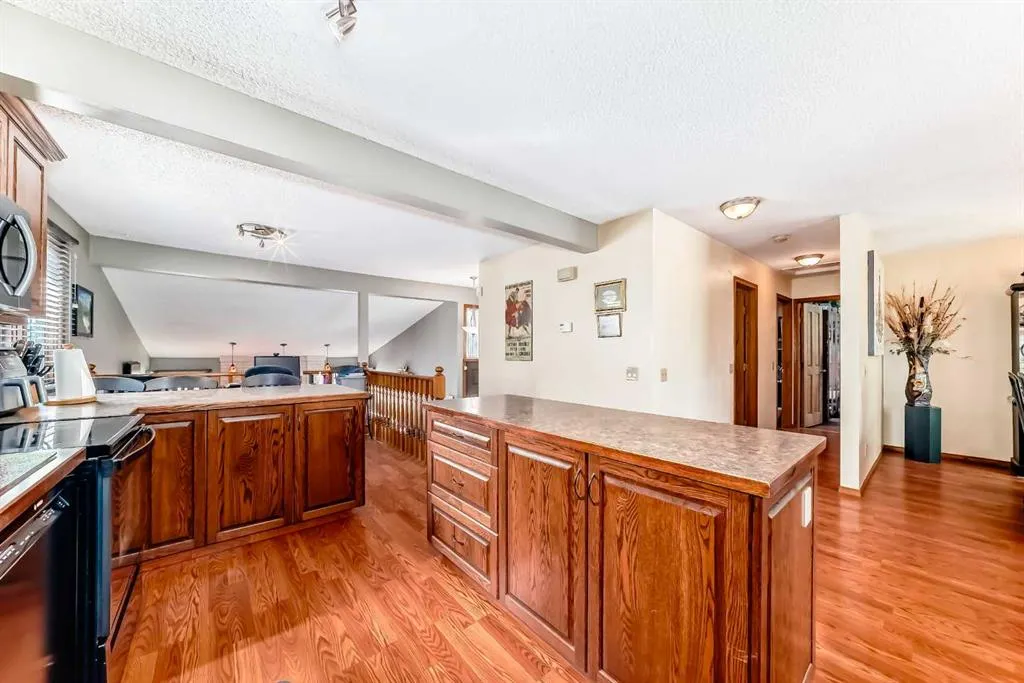 22 Glenhill Drive