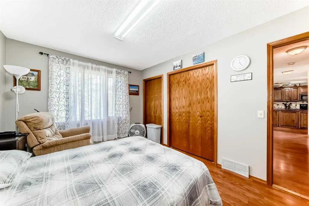 22 Glenhill Drive