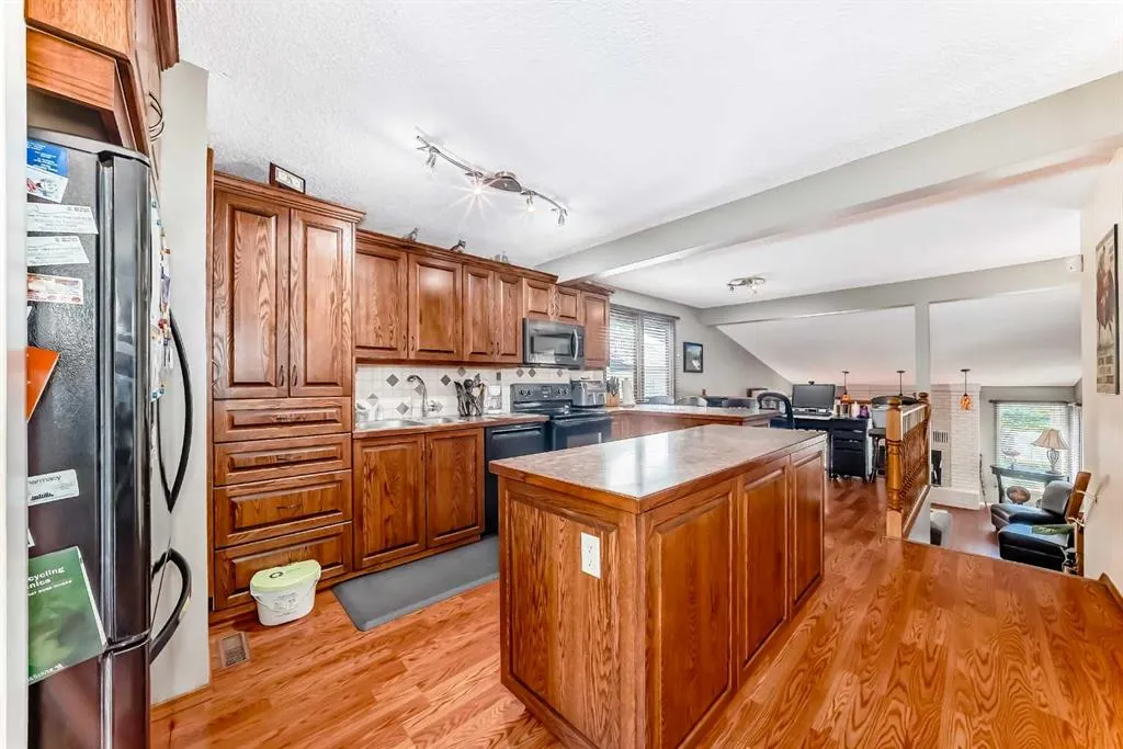 22 Glenhill Drive