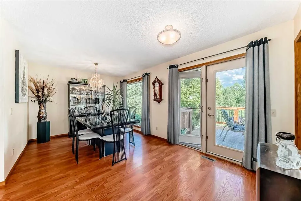 22 Glenhill Drive