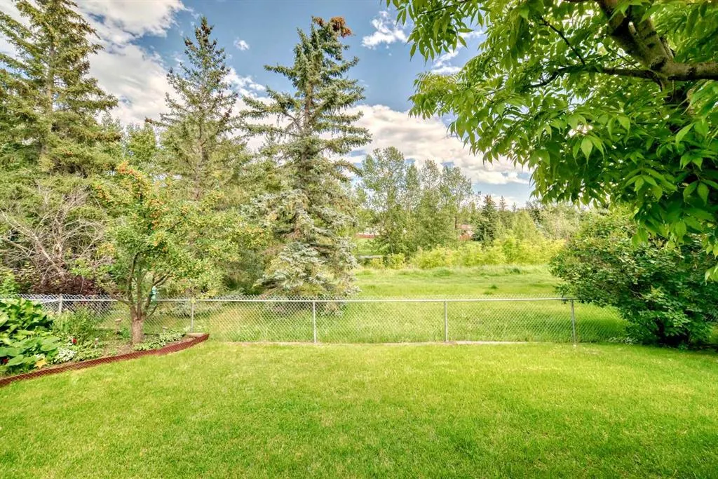 22 Glenhill Drive