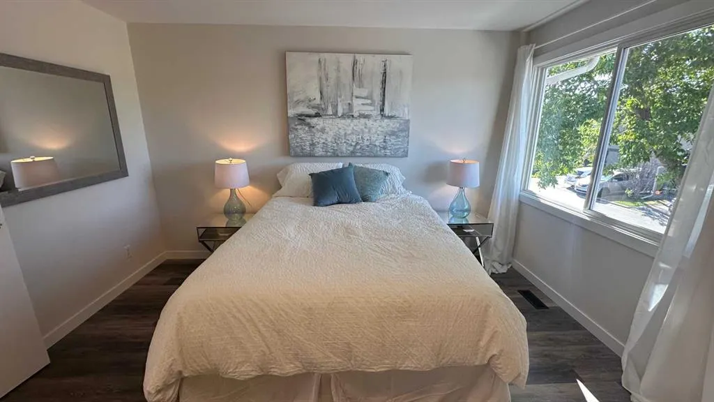 6223 31 Avenue NW, #206
