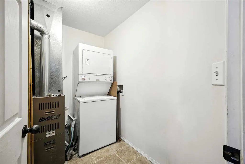 616 19 Street SE, #203