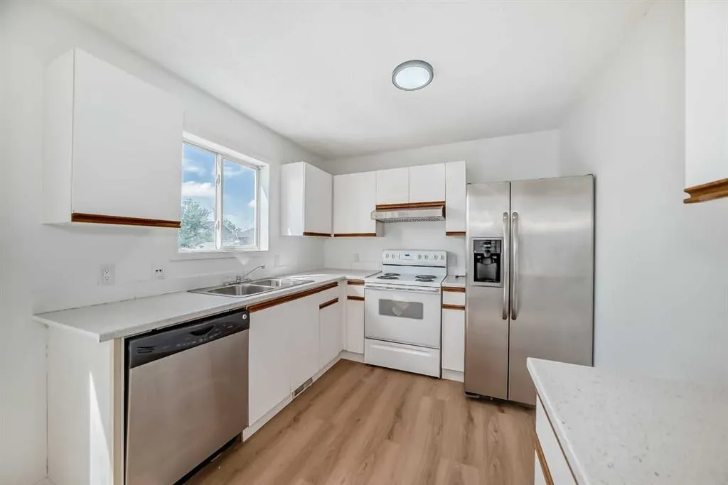 37 Martinbrook Link NE