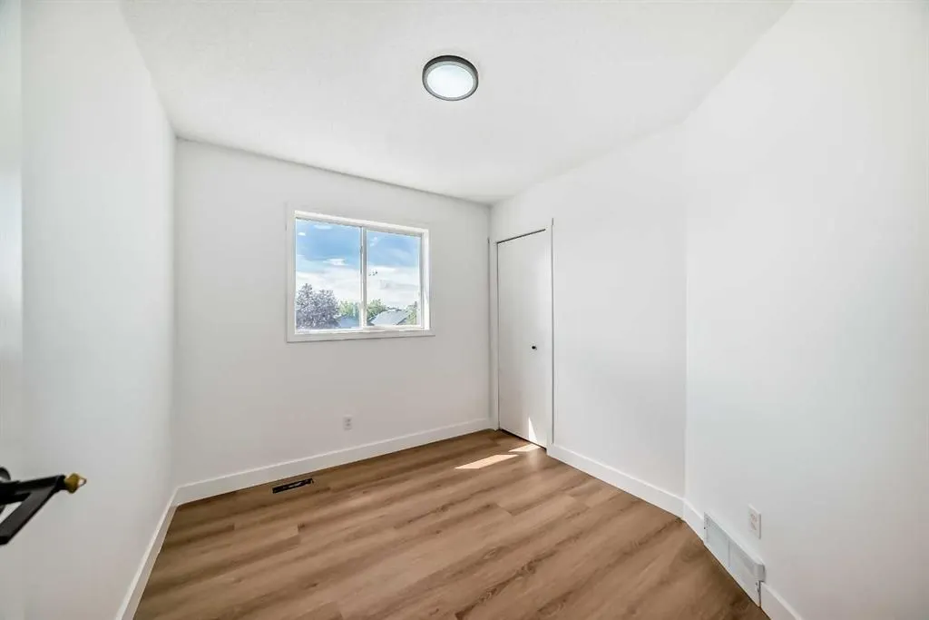 37 Martinbrook Link NE
