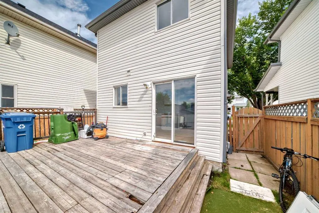 37 Martinbrook Link NE