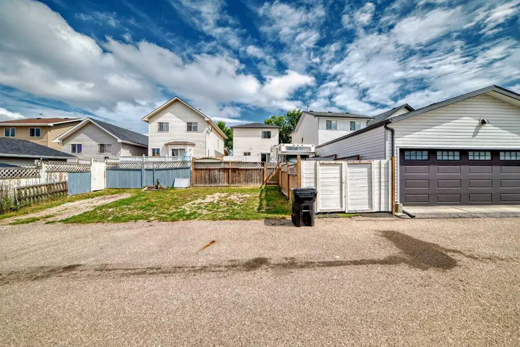 37 Martinbrook Link NE