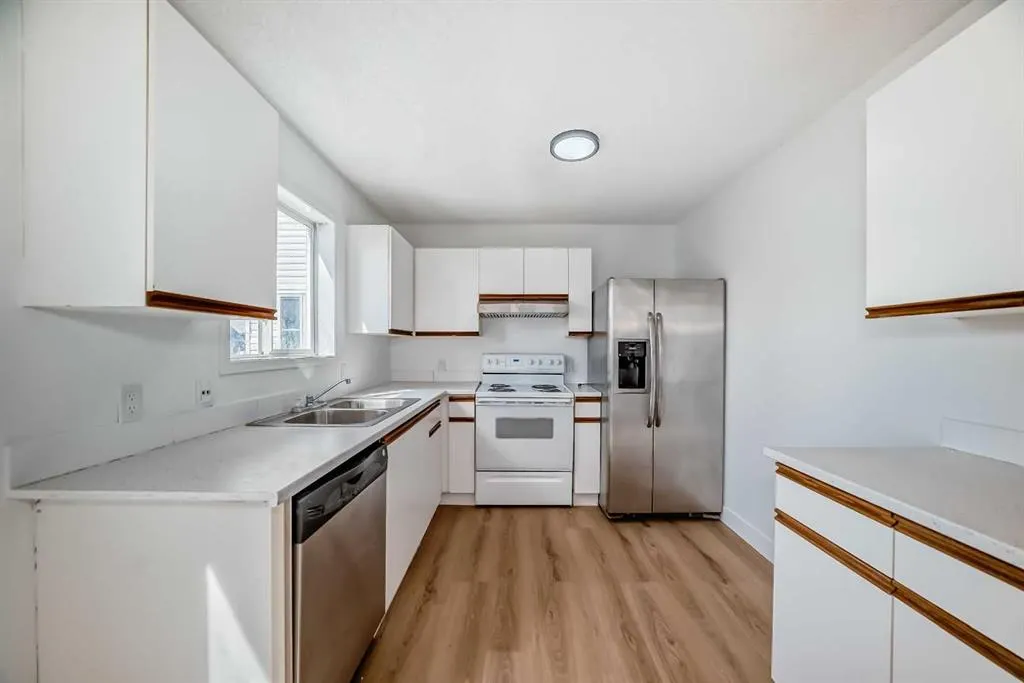 37 Martinbrook Link NE