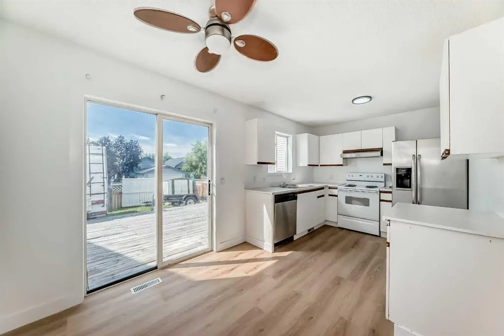 37 Martinbrook Link NE