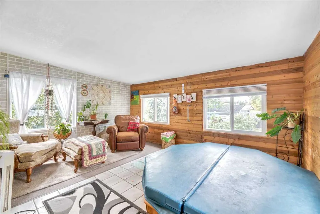 6 Greenview Crescent