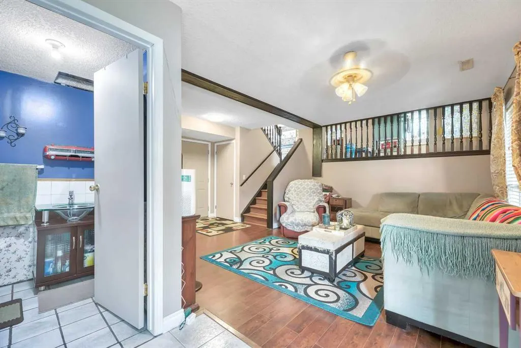 6 Greenview Crescent