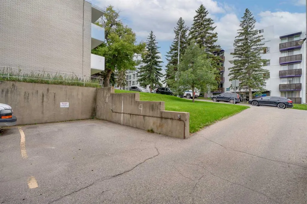2104 17 Street SW, #2
