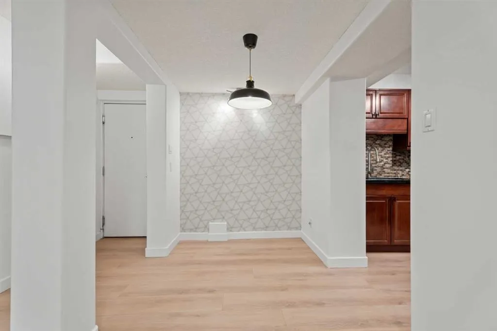 2104 17 Street SW, #2