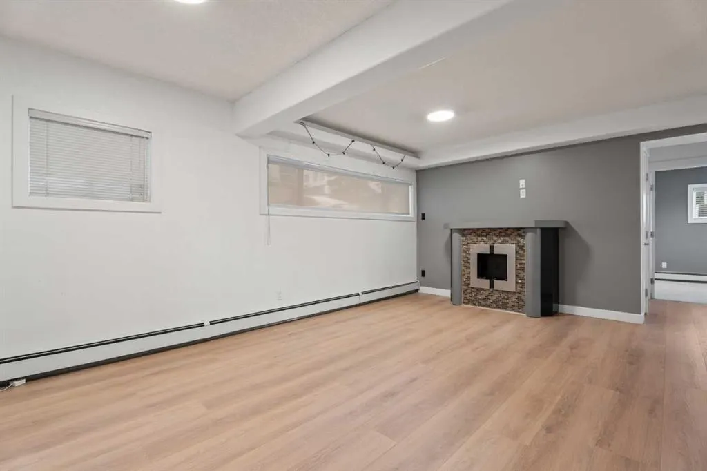2104 17 Street SW, #2