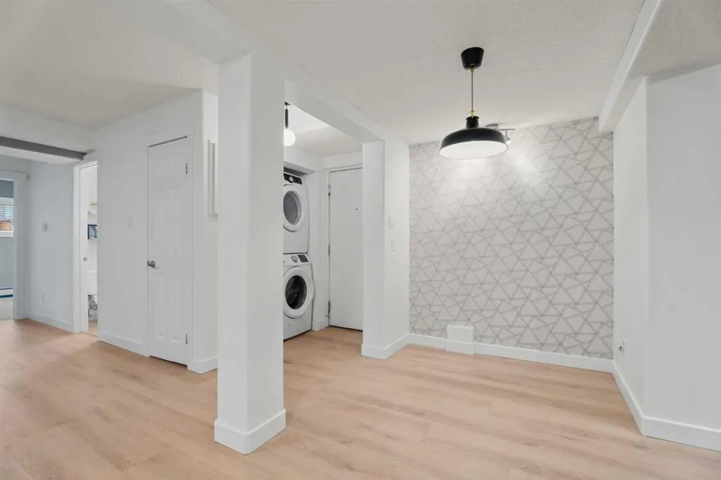 2104 17 Street SW, #2