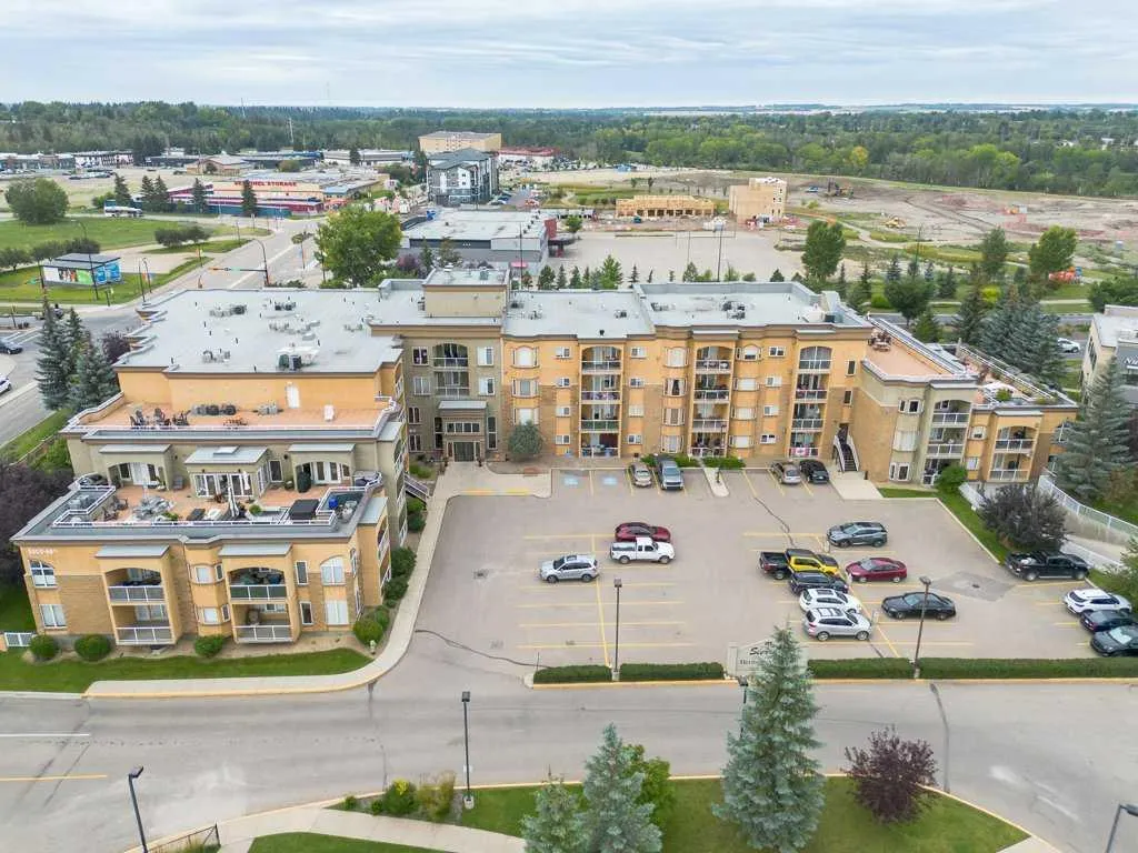 5300 48 Street, #111