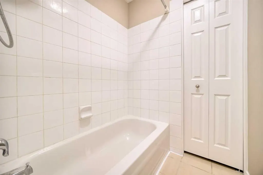 6829 Centre Street NW, #6