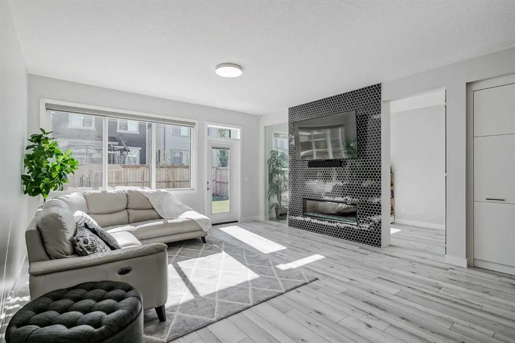 128 Masters Street SE